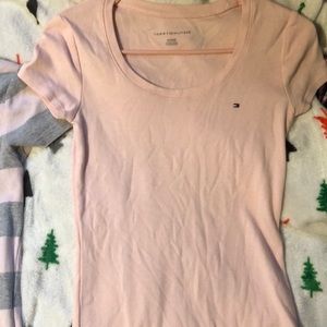 I’m selling it cause I have alot of cloths I need to empty out my closet